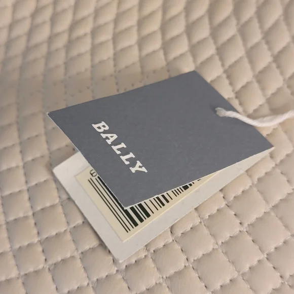 Bally Quilted Leather Chain  Crossbody Bag - Picture 9 of 16